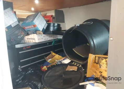 2018 Ram Promaster 1500 Low Roof 136 Wb from USA, damaged, VIN 3C6TRVAG0JE124068